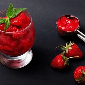 Expert reveals beauty tips in an unexpected place: Strawberries [.title-sm.block.animate.fadeIn]Marotta Plastic Surgery Specialists[]