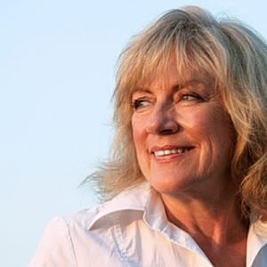 Hair, makeup and skin tips for women in their 60s [.title-sm.block.animate.fadeIn]Marotta Plastic Surgery Specialists[]