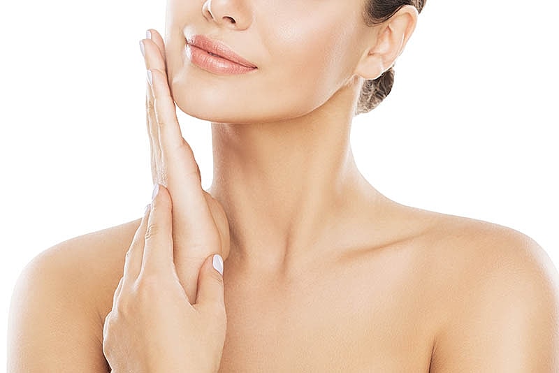 Why More Patients Are Choosing Deep Plane Neck Contouring in Their 40s and 50s